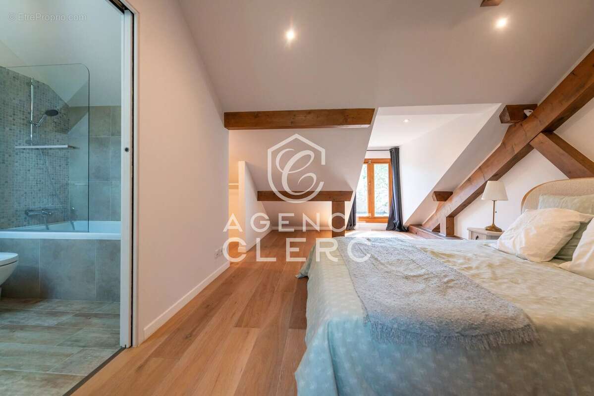 Appartement à TALLOIRES