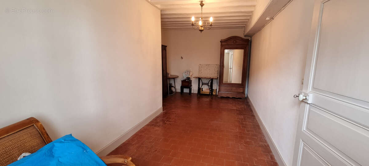 Maison à CHAMPLEMY