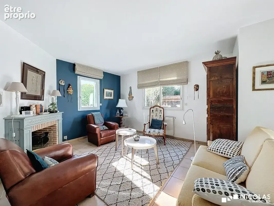 Maison 8 pièces 228 m² à vendre à Merignac (33700) - photo 2
