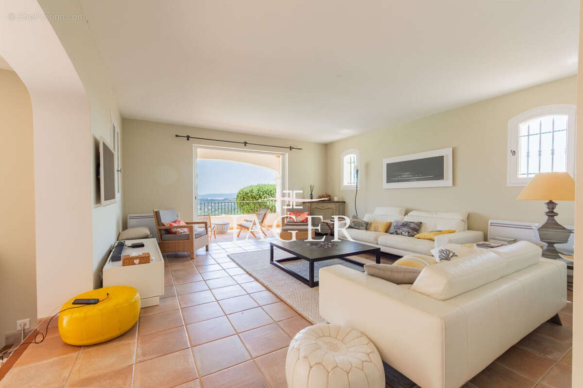 Maison 200 m² à Sainte-Maxime  - photo 6