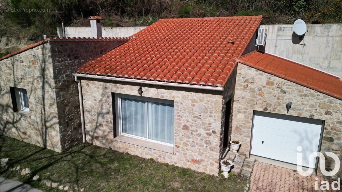 Photo 1 - Maison à COUSTOUGES