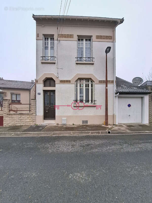 Maison Chalons En Champagne 6 pièce(s) 109m2 - photo 12