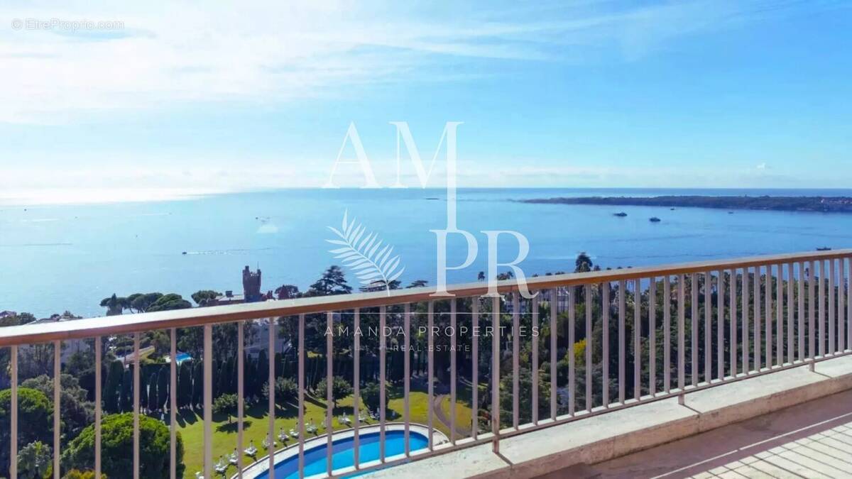Appartement à CANNES