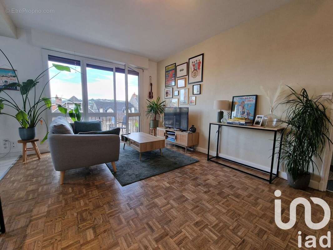 Photo 5 - Appartement à BRIVE-LA-GAILLARDE