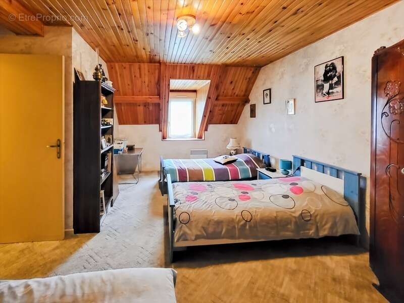 Maison 7 pièces à Parigné le pôlin (72) 5 MN GUECELARD - photo 12
