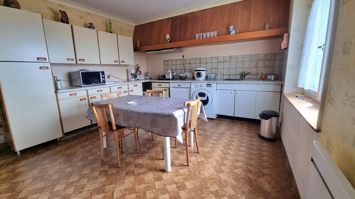 Maison à RILLIEUX-LA-PAPE