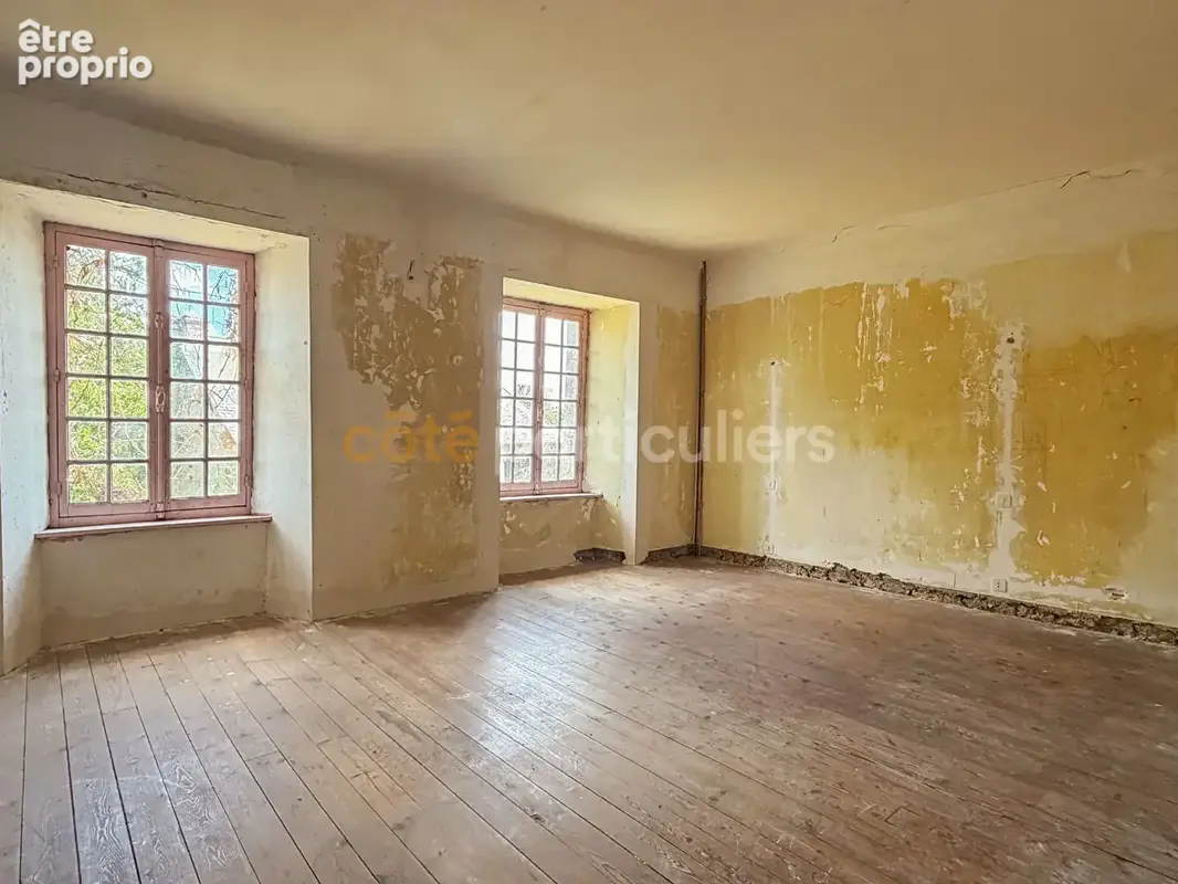 Maison en pierre de caractère avec 5 000m2 de terrain - photo 17