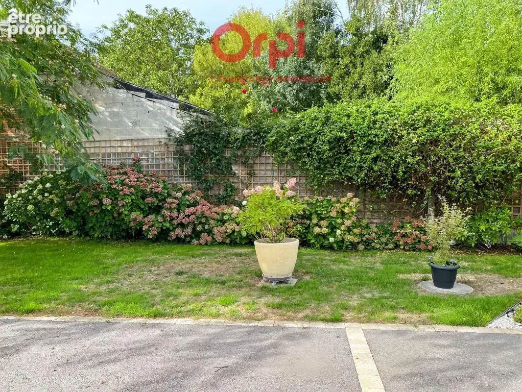 Maison À Vendre Maison ancienne   3 chambres + bureau - jardin - photo 17