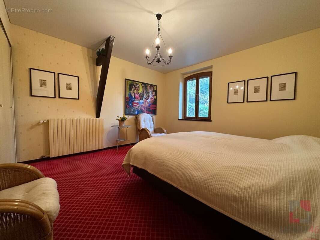 Maison à PUY-L'EVEQUE