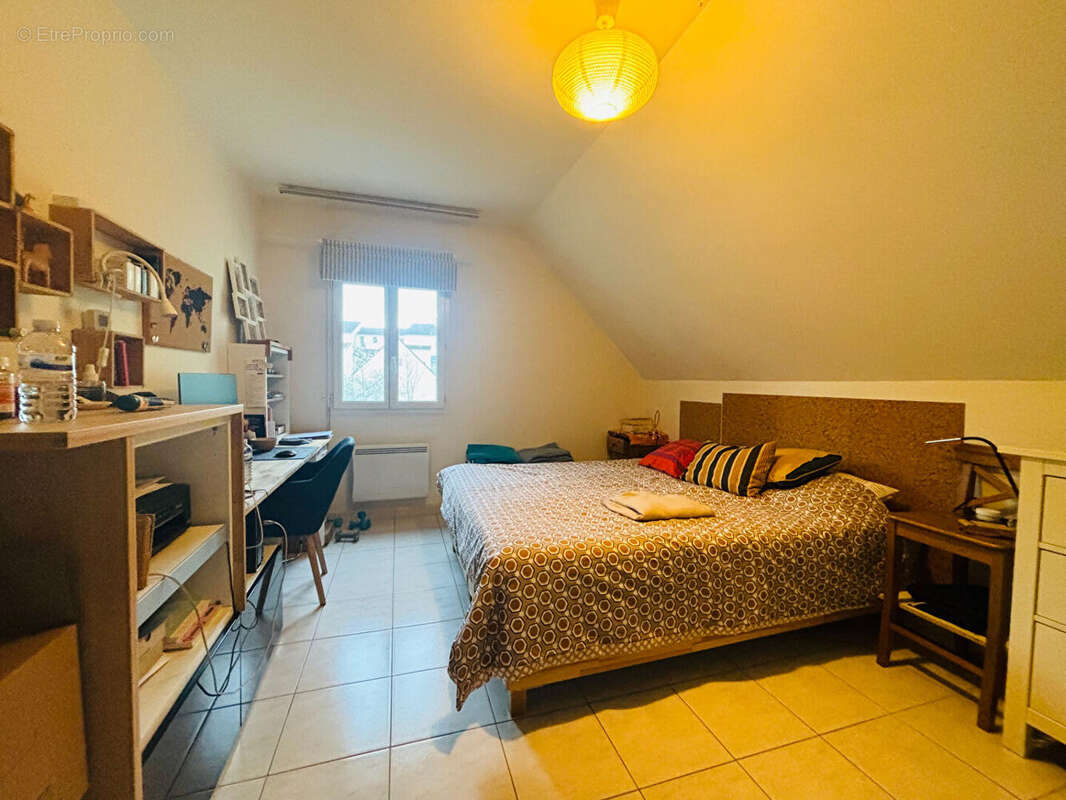 Maison à MONTLOUIS-SUR-LOIRE