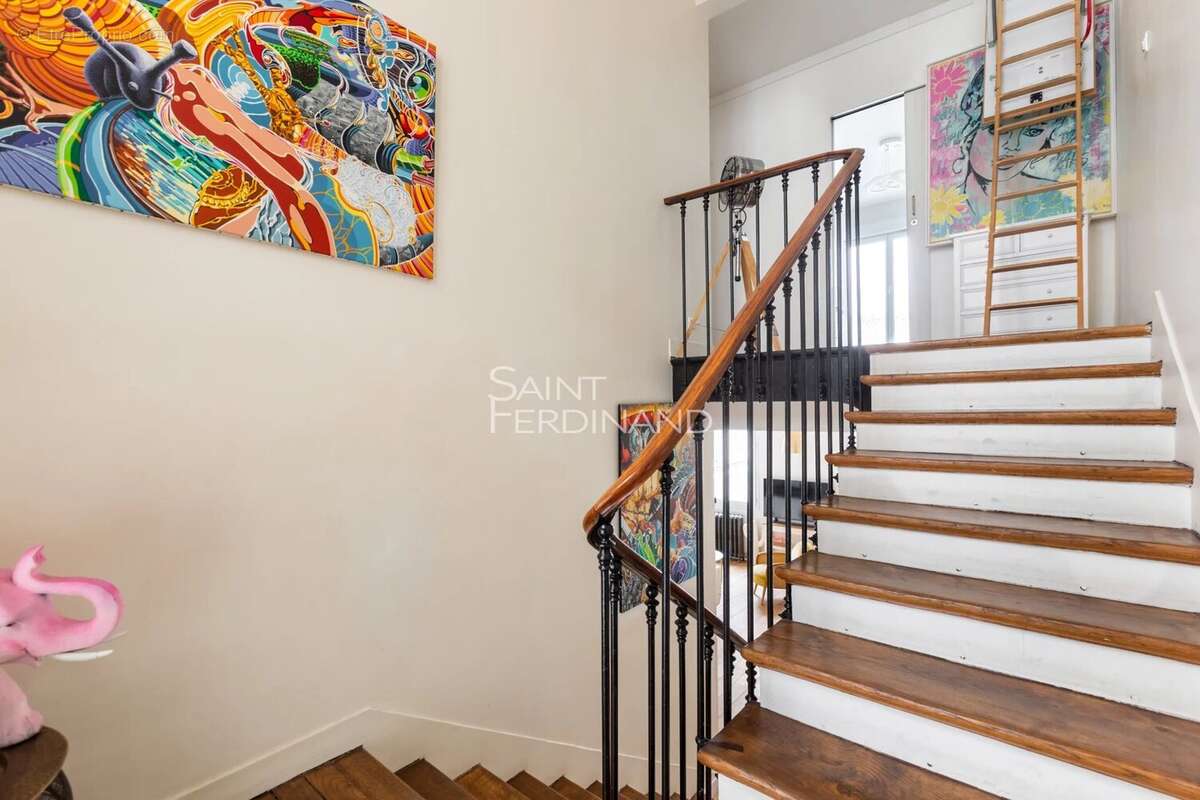 Appartement à PARIS-19E