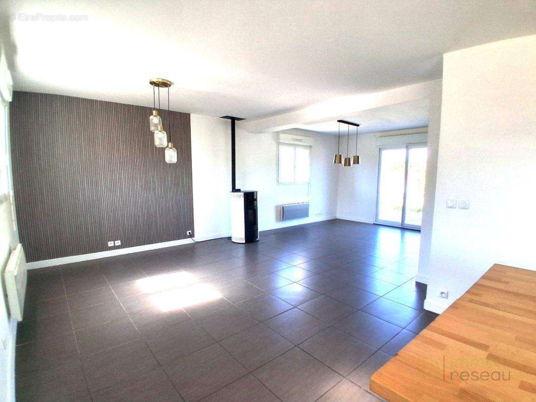 Maison 102 m² à Plouguerneau  - photo 3