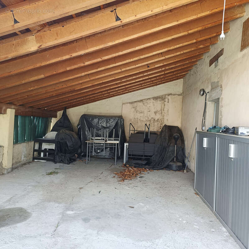 Maison à LE PEAGE-DE-ROUSSILLON