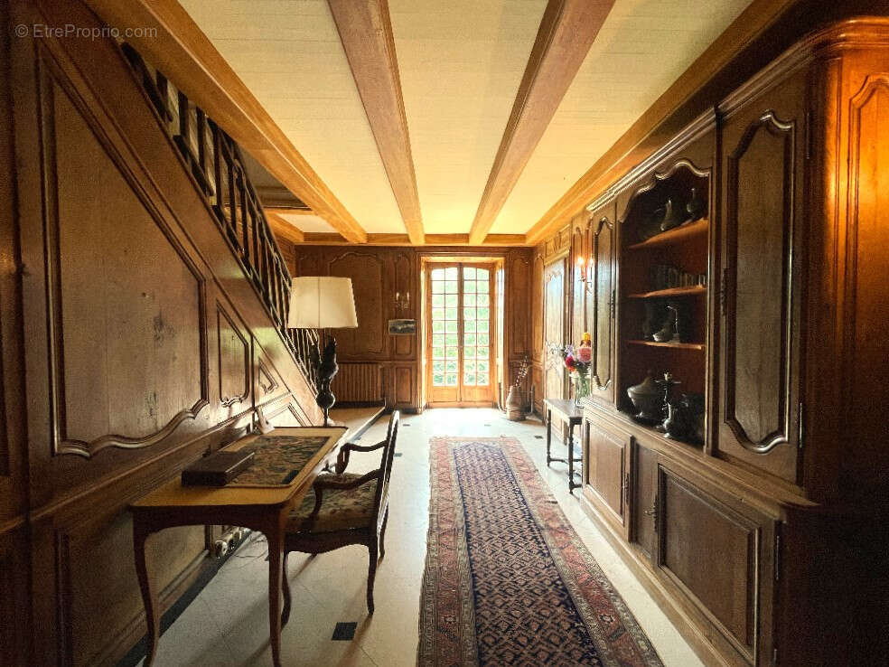 Manoir avec Corps de Ferme Chaudes Aigues - photo 9