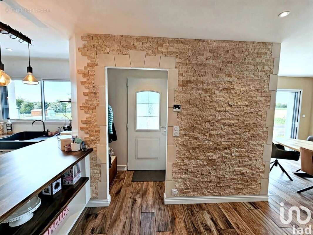 Photo 5 - Maison à VIENNE-EN-BESSIN