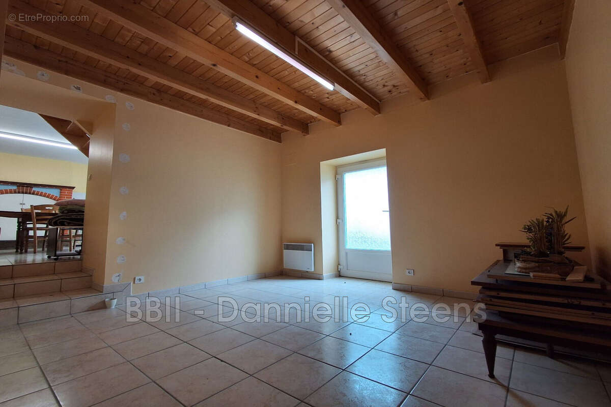 Maison à SAINT-CONNAN