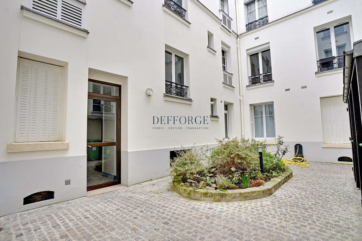 Appartement à PARIS-5E
