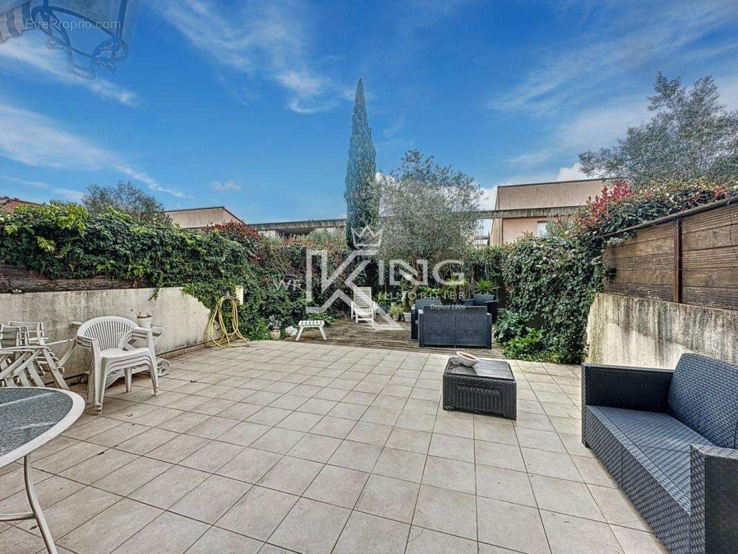 Appartement à FREJUS