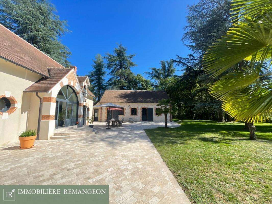 Maison à LAMOTTE-BEUVRON