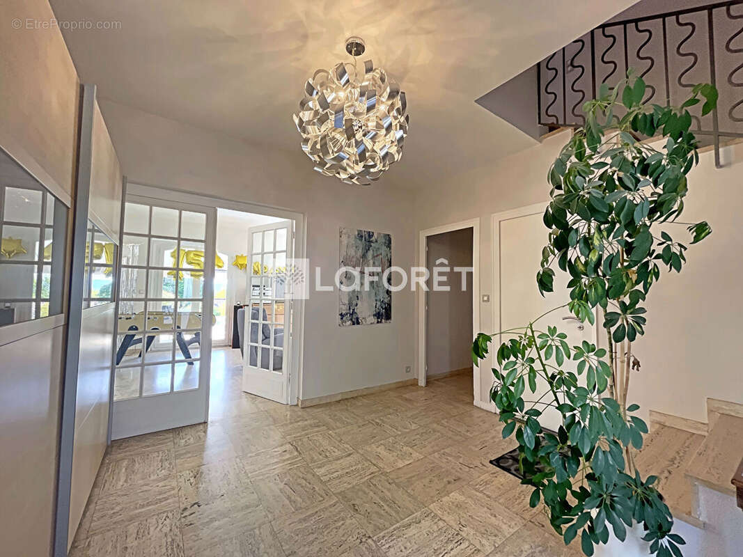 Maison à LA FOUILLOUSE