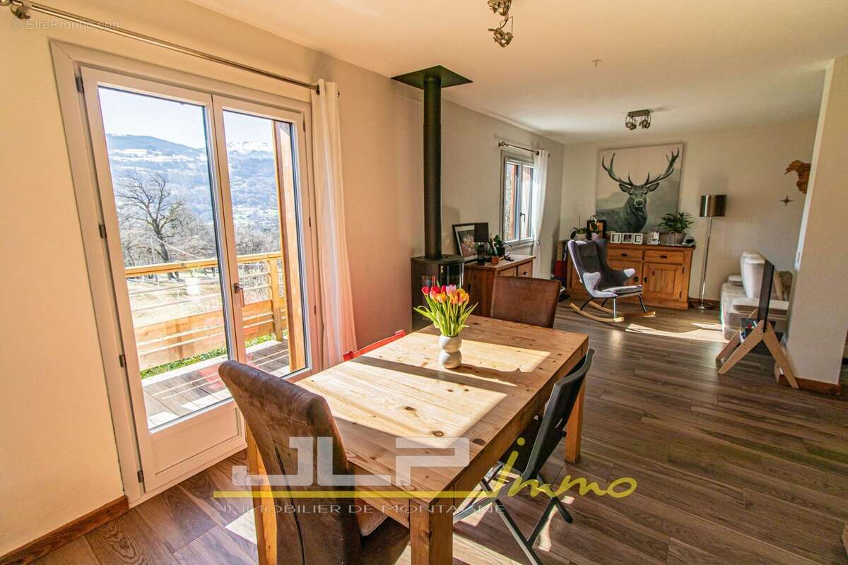 Maison à SALLANCHES