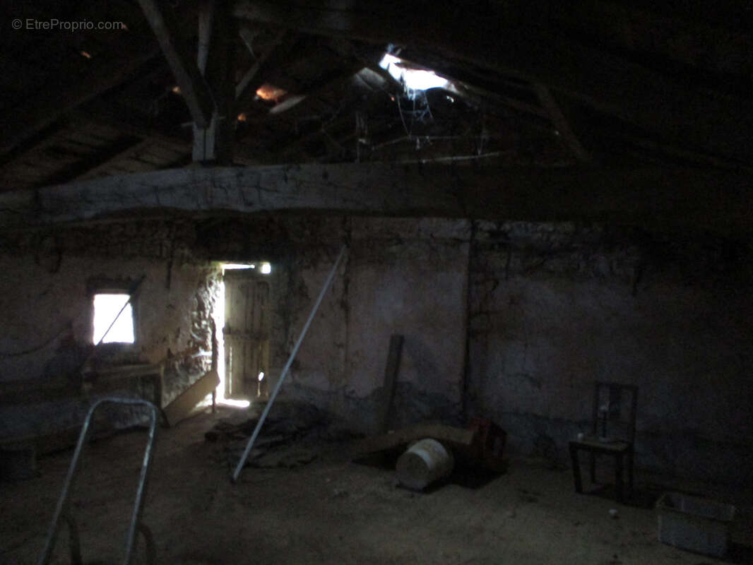 Maison à CEAUX-EN-COUHE