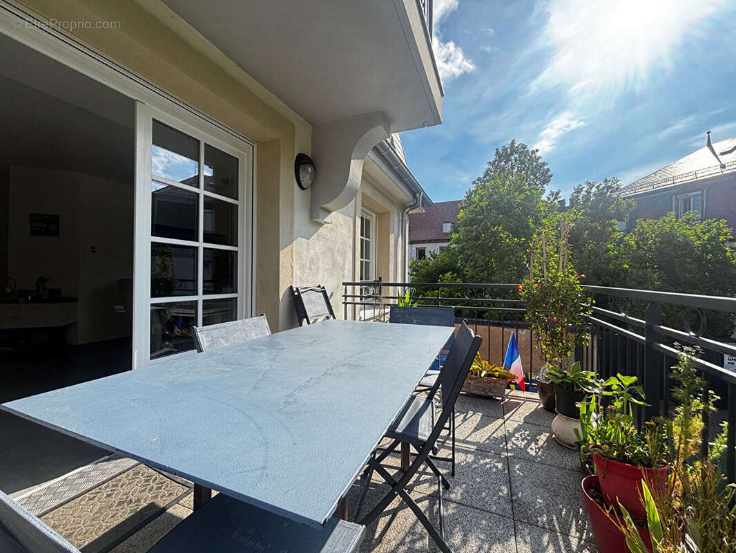 ROSHEIM - Appartement 4 pièces 81m² + terrasse sud - photo 2