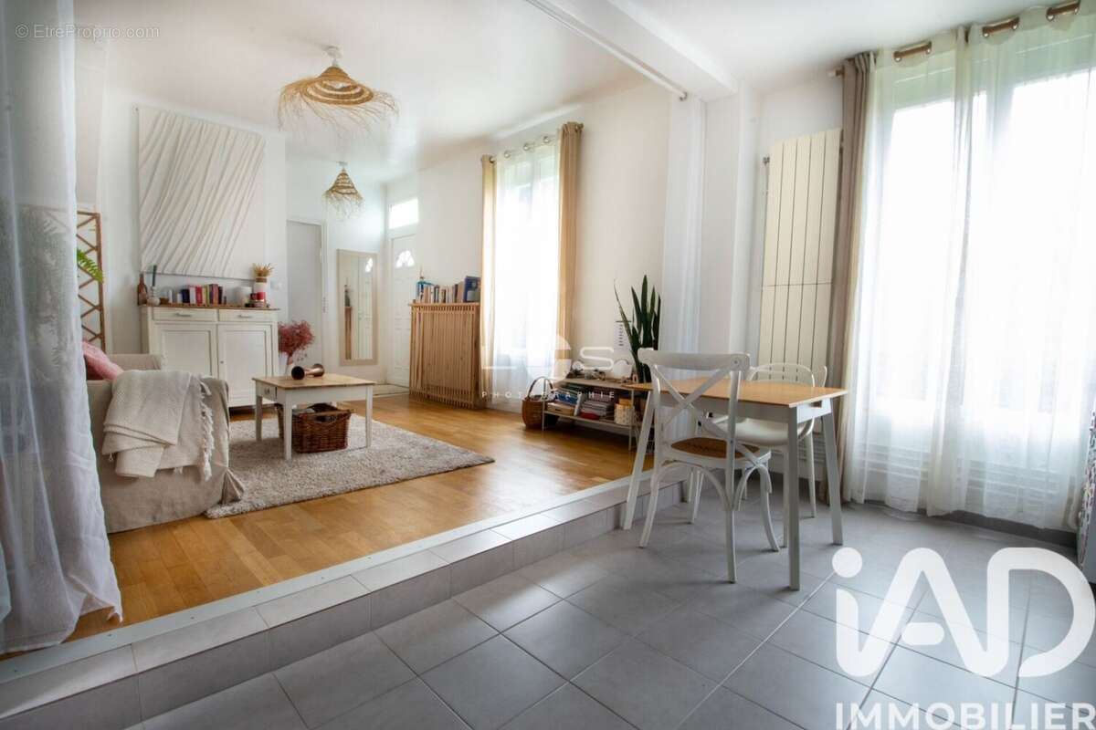 Photo 3 - Maison à ROISSY-EN-BRIE