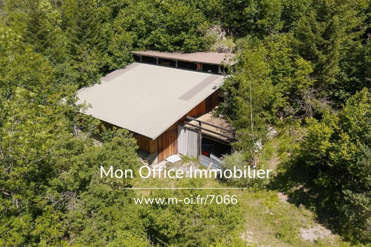 Référence : 7066-MBE - Refuge sur les hauteurs de Chateauroux - photo 3