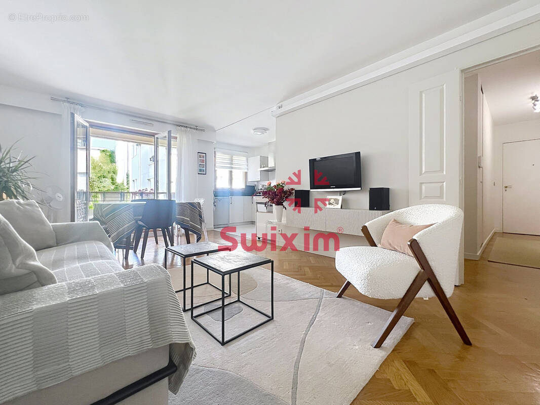 Appartement à PARIS-11E