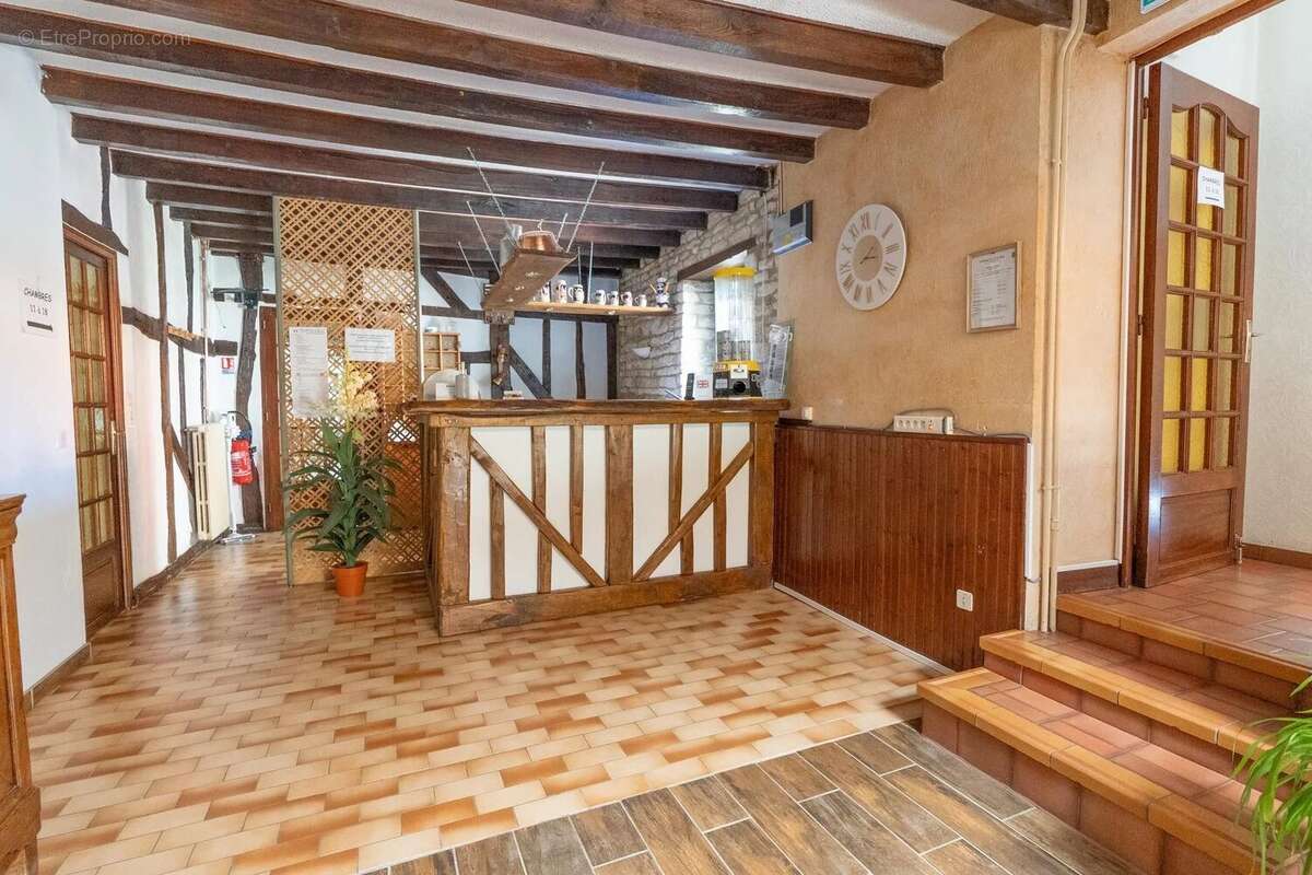 Appartement 600 m² à Dienville  - photo 6