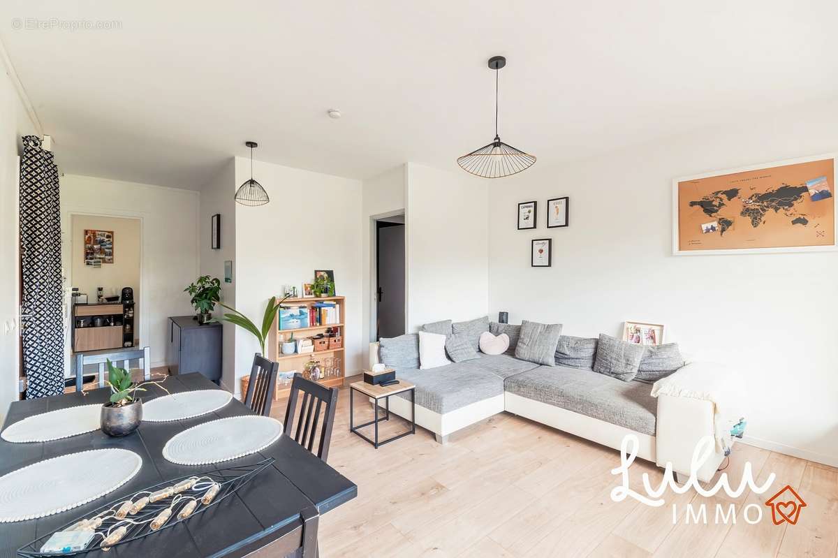 ECULLY-Appartement T3 69,14m² - terrasse, cave et stationnement - photo 3