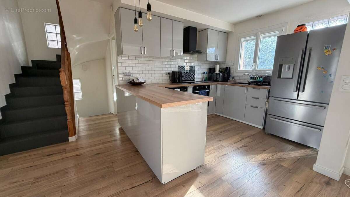 Maison à NEUILLY-SUR-MARNE