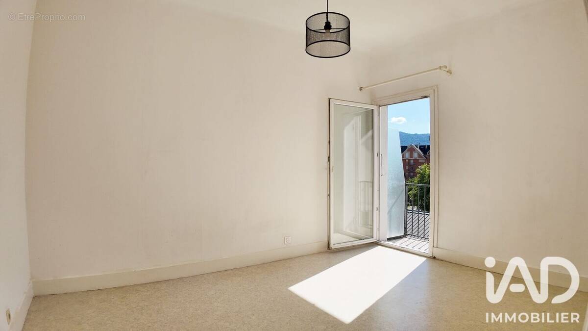 Photo 1 - Appartement à CHALLES-LES-EAUX
