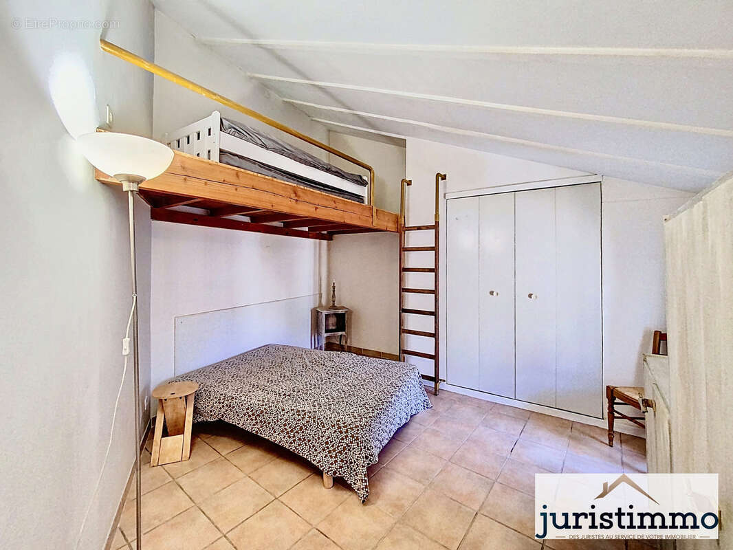 Appartement à PIOLENC