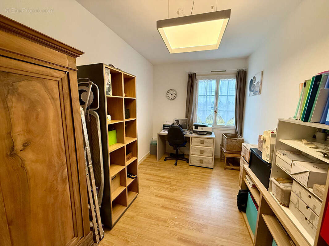 Maison à LE VEURDRE