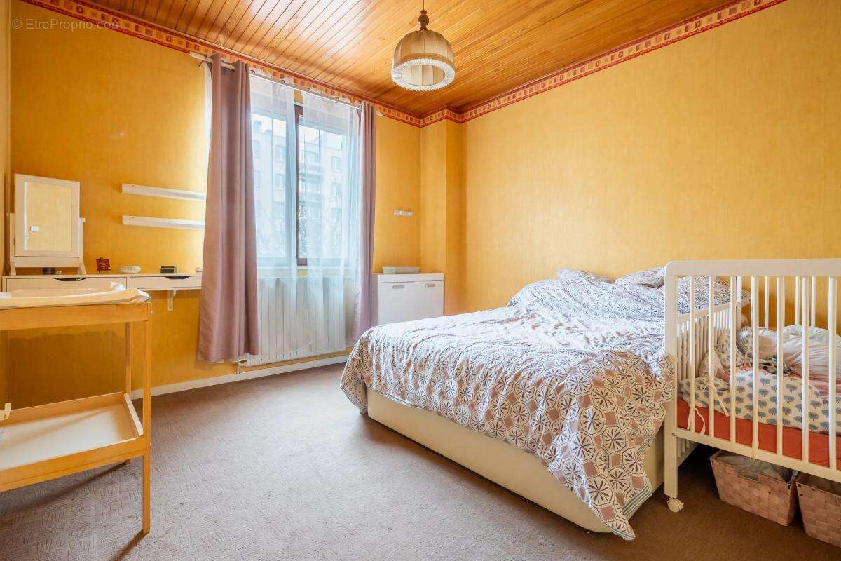 Maison à VITRY-SUR-SEINE