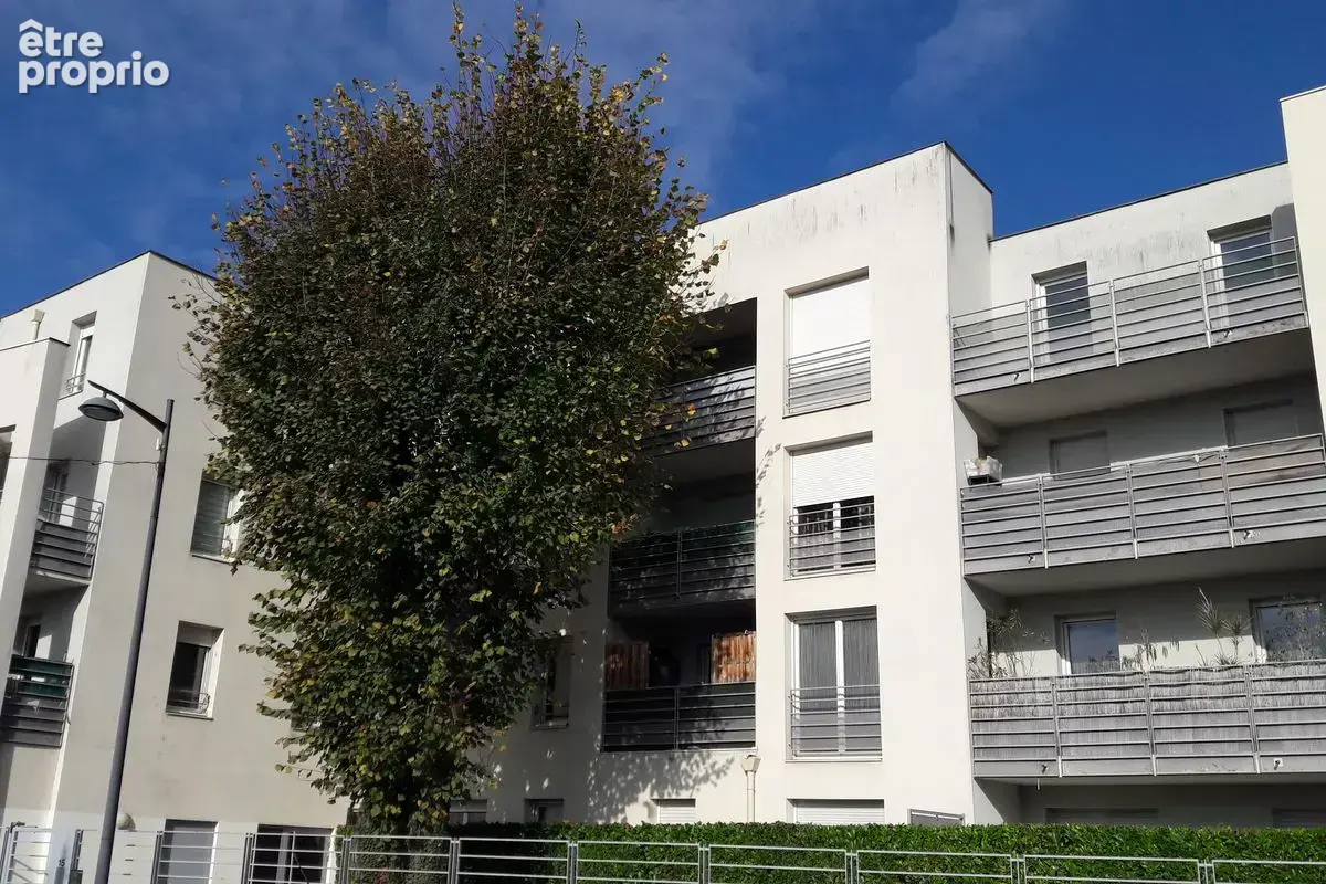 T3 de 64 m² à Vaulx-En-Velin au prix de vente de 136 000 € - photo 9
