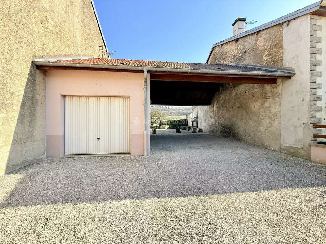 Maison à GONCOURT