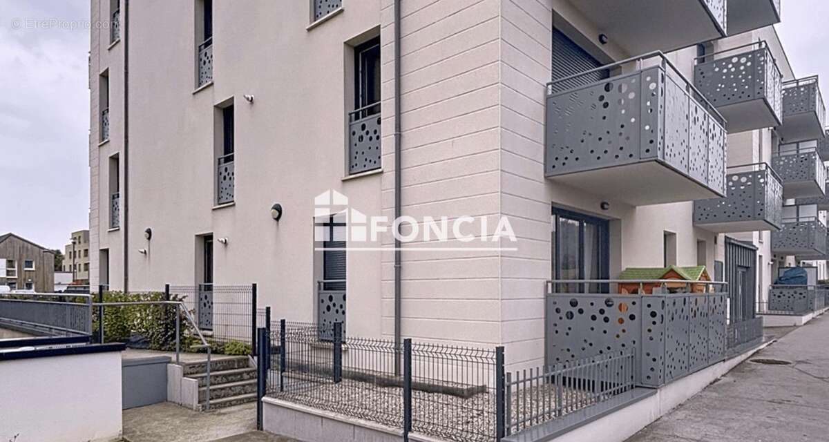 Appartement à COLOMBELLES