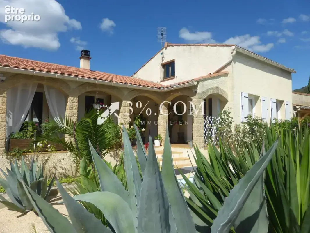 Maison plain pied avec garage, piscine et jardin attenant - photo 21