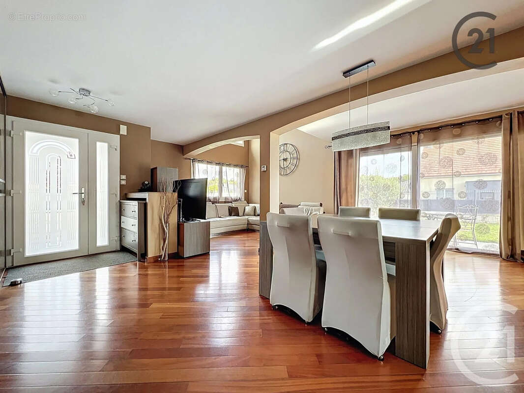 Maison à BAZANCOURT