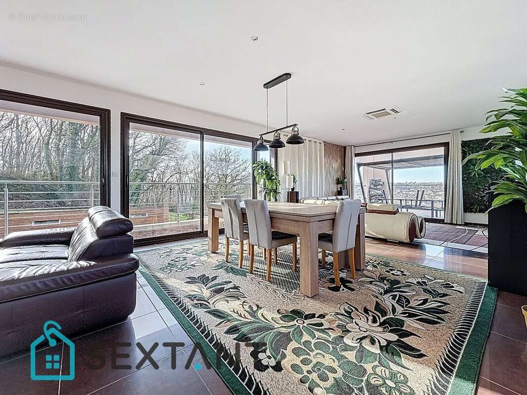 Maison à MONTIVILLIERS