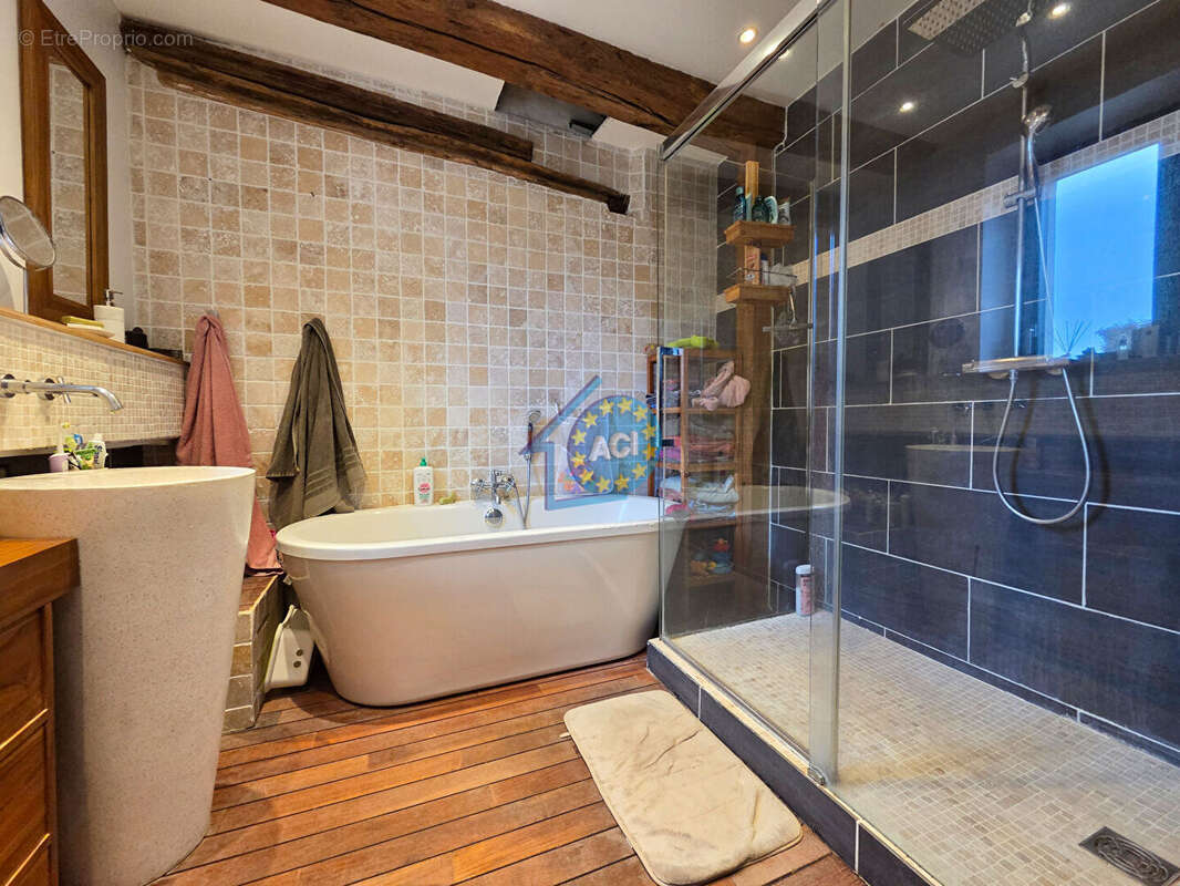 Maison à ARNOUVILLE-LES-MANTES