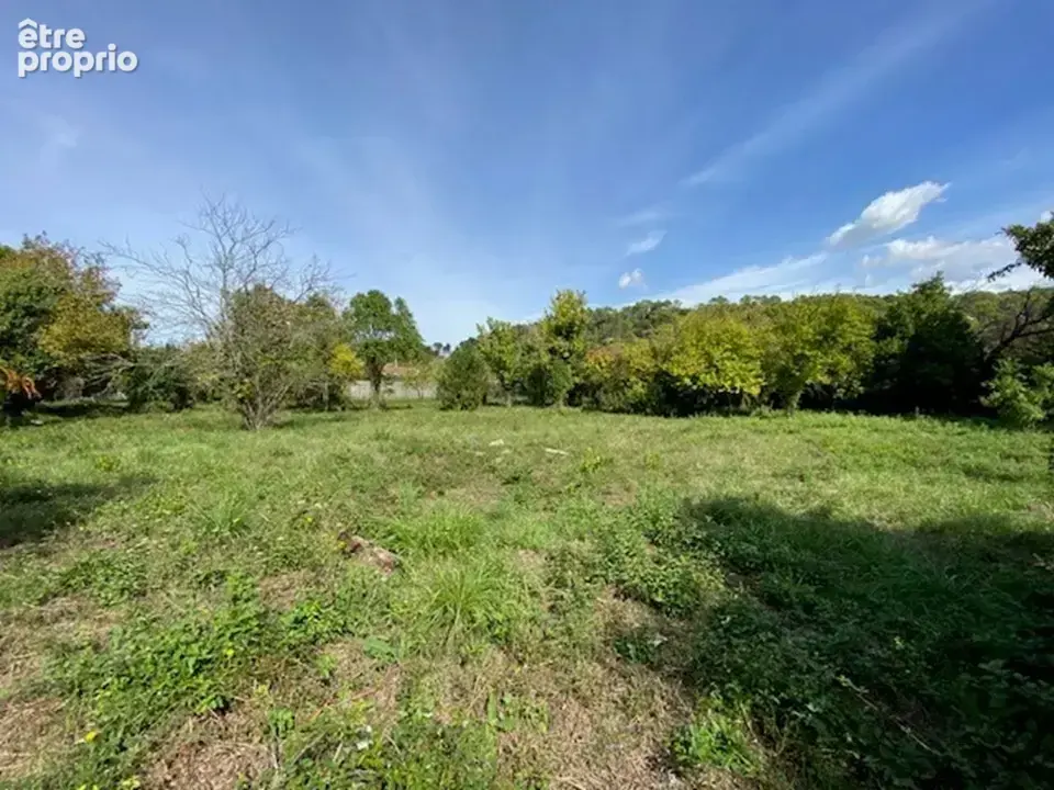 Photo Terrain à Carnoules au prix de 139 000€