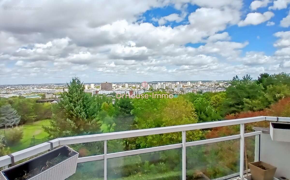 Appartement à ROSNY-SOUS-BOIS