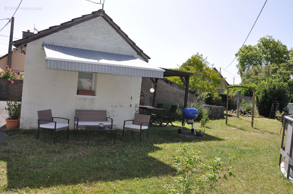 Maison à JALIGNY-SUR-BESBRE