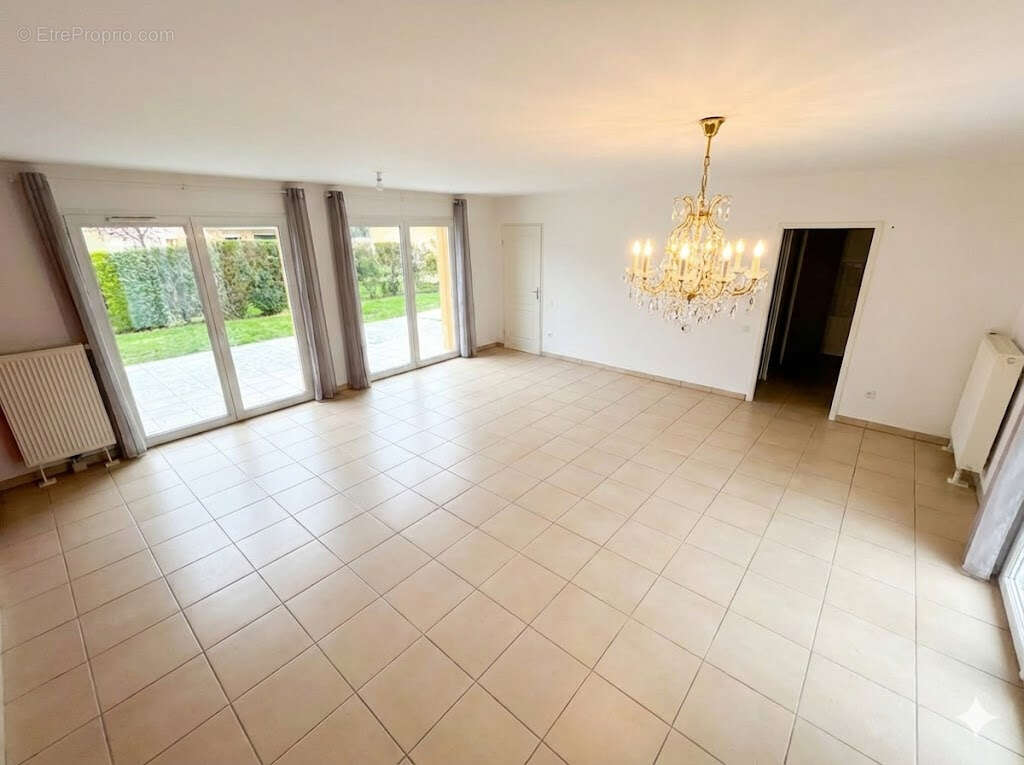 Maison à RAMBOUILLET