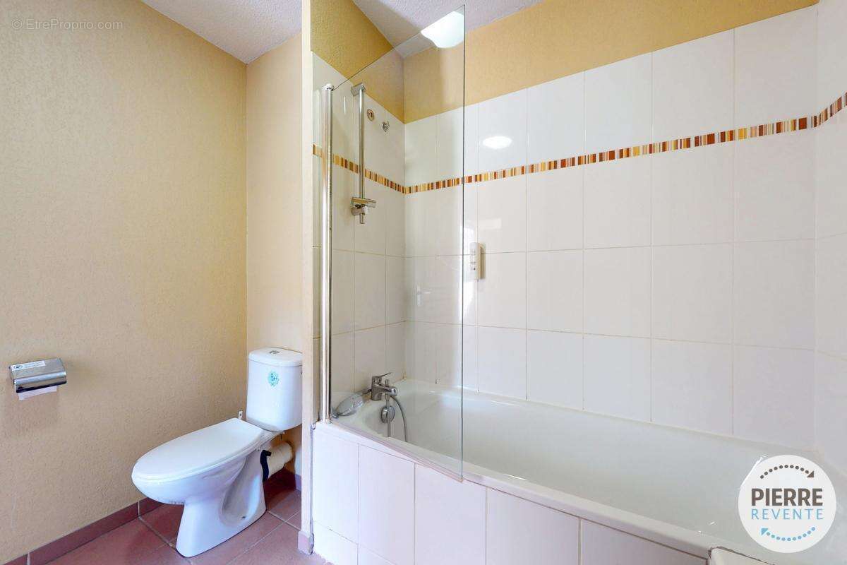 Appartement à SIX-FOURS-LES-PLAGES