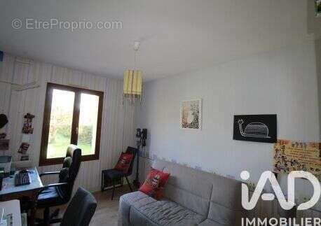 Photo 9 - Maison à YVRE-L'EVEQUE